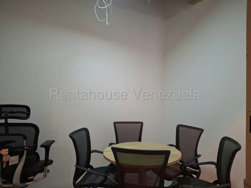 Comercial (Oficina) en Venta en El Rosal, Distrito Metropolitano - 19