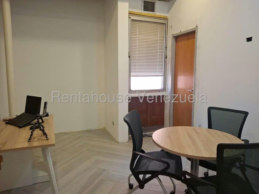 Comercial (Oficina) en Venta en El Rosal, Distrito Metropolitano - 20