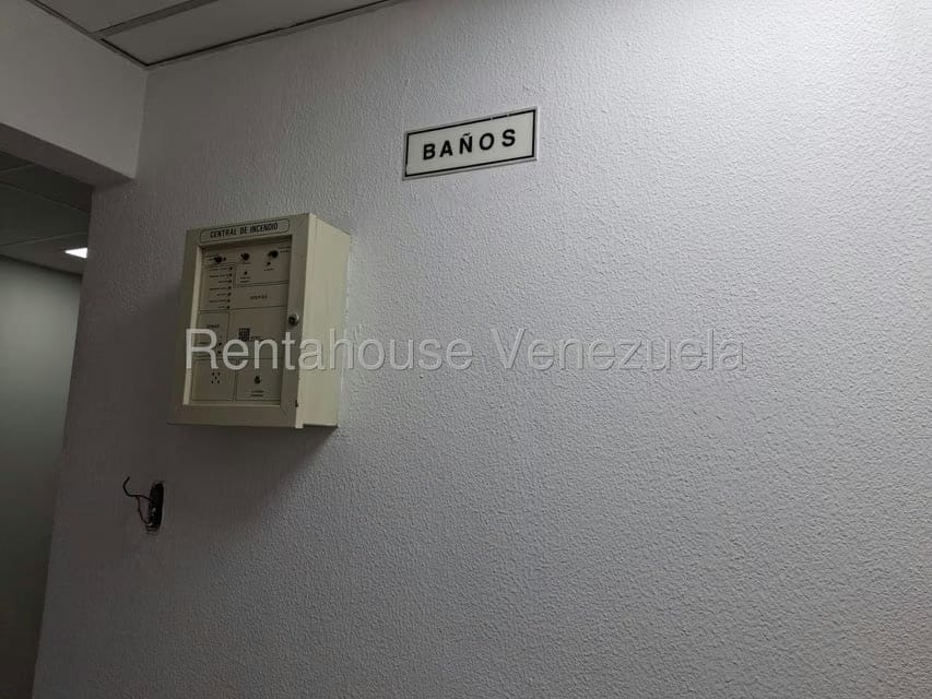 Comercial (Oficina) en Venta en El Rosal, Distrito Metropolitano - 24