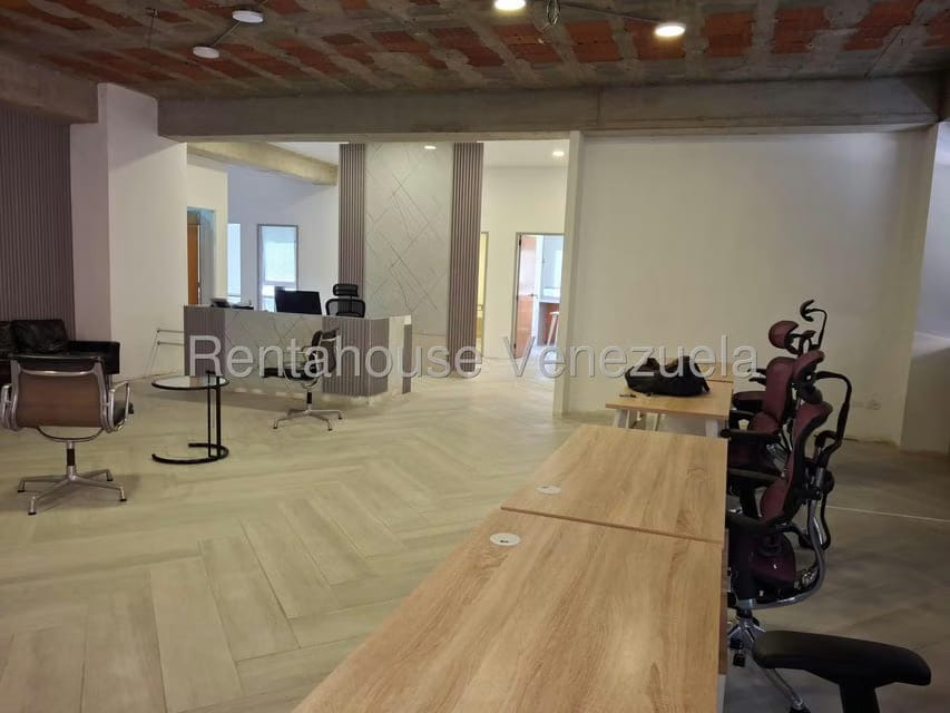 Comercial (Oficina) en Venta en El Rosal, Distrito Metropolitano - 8