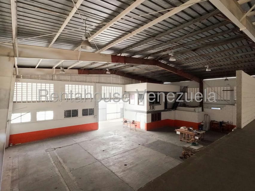 Comercial (Galpon - Deposito) en Alquiler en Zona Industrial 1, Lara - 7
