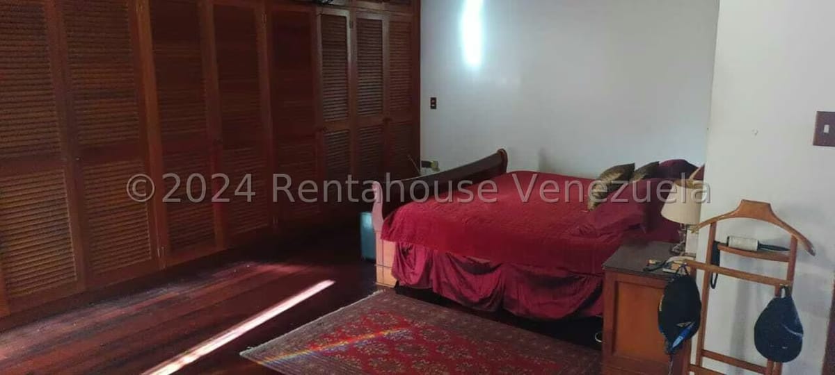 Casa (Multipes Niveles) en Venta en Sorocaima, Distrito Metropolitano - 24