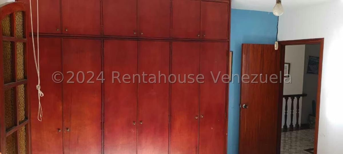 Casa (Multipes Niveles) en Venta en Sorocaima, Distrito Metropolitano - 32