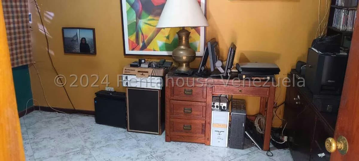 Casa (Multipes Niveles) en Venta en Sorocaima, Distrito Metropolitano - 41