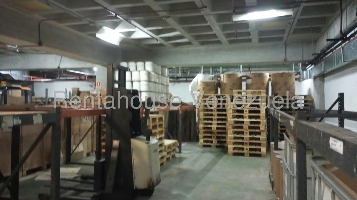 Comercial (Galpon - Deposito) en Alquiler en La Urbina, Distrito Metropolitano - 15