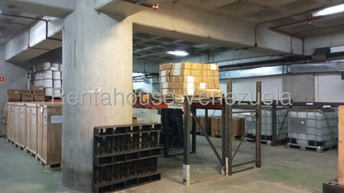 Comercial (Galpon - Deposito) en Alquiler en La Urbina, Distrito Metropolitano - 18