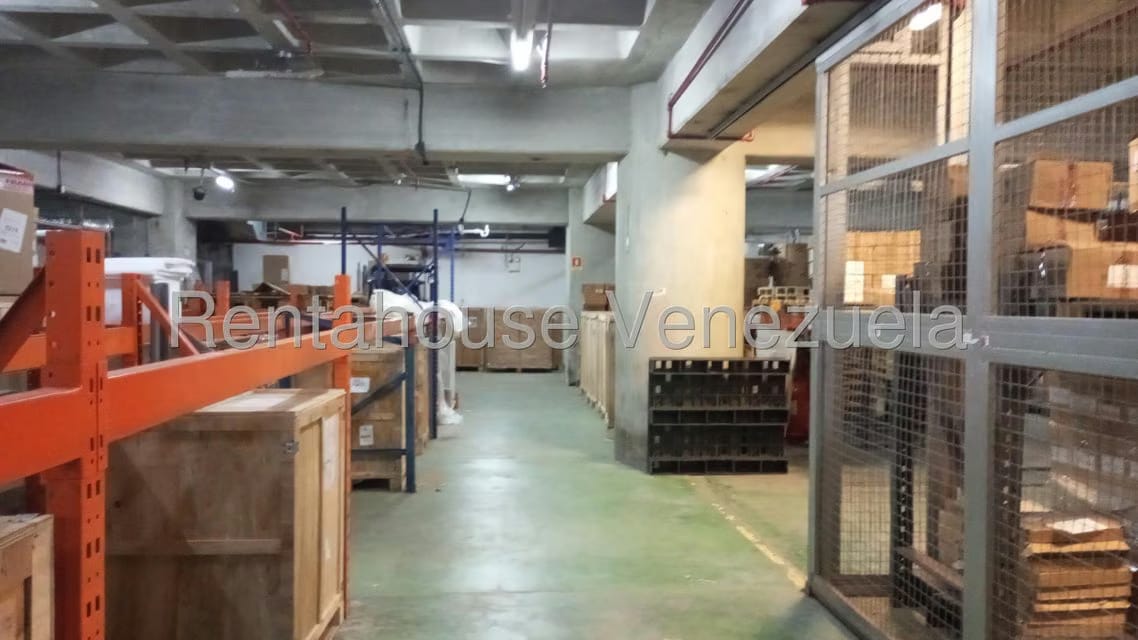 Comercial (Galpon - Deposito) en Alquiler en La Urbina, Distrito Metropolitano - 19