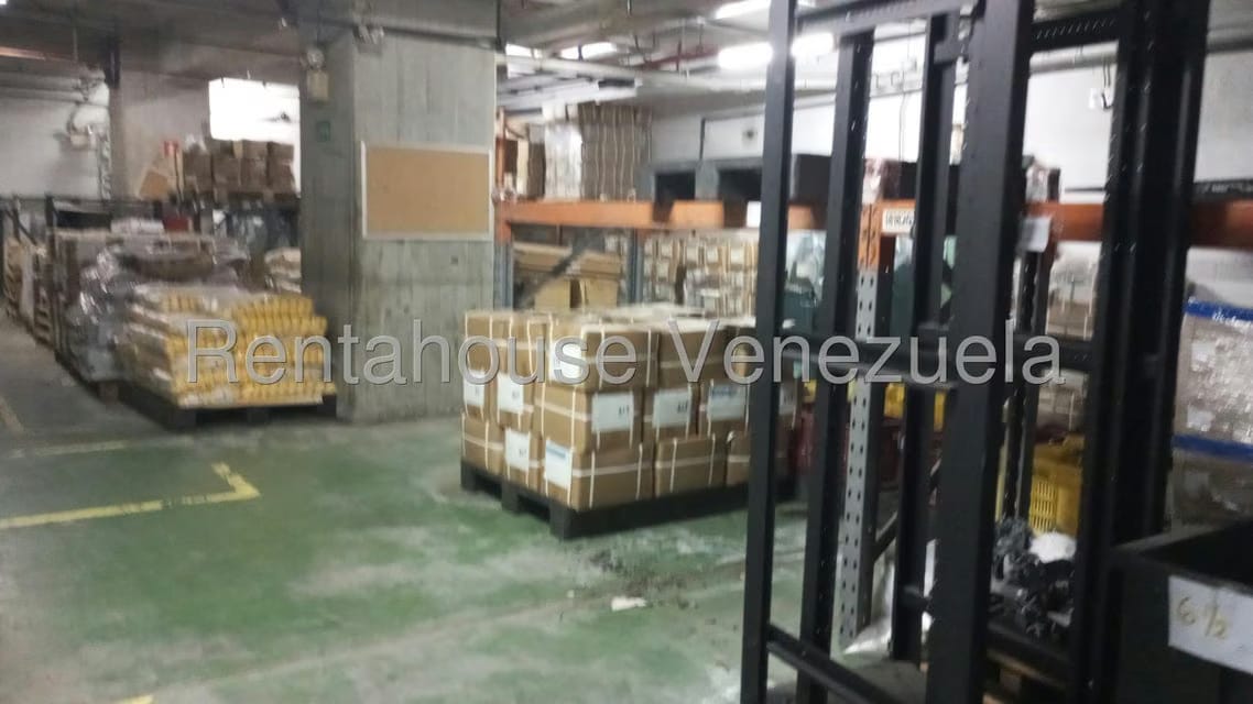 Comercial (Galpon - Deposito) en Alquiler en La Urbina, Distrito Metropolitano - 30