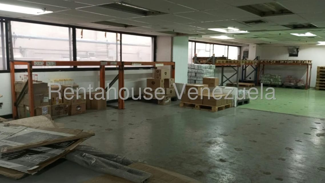 Comercial (Galpon - Deposito) en Alquiler en La Urbina, Distrito Metropolitano - 32