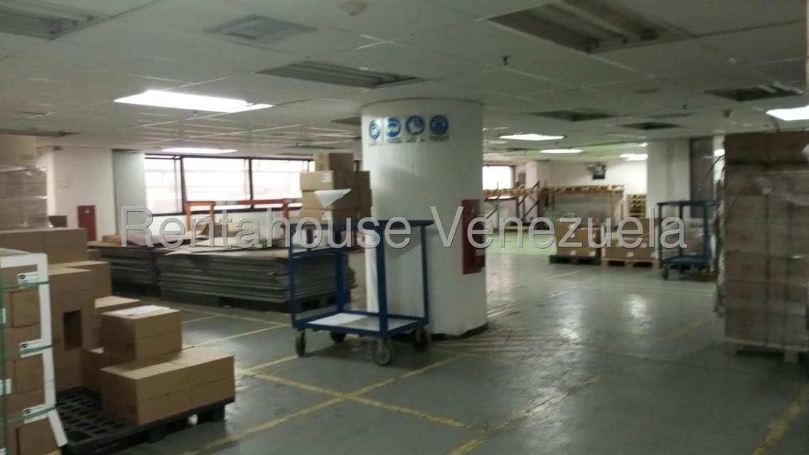 Comercial (Galpon - Deposito) en Alquiler en La Urbina, Distrito Metropolitano - 34