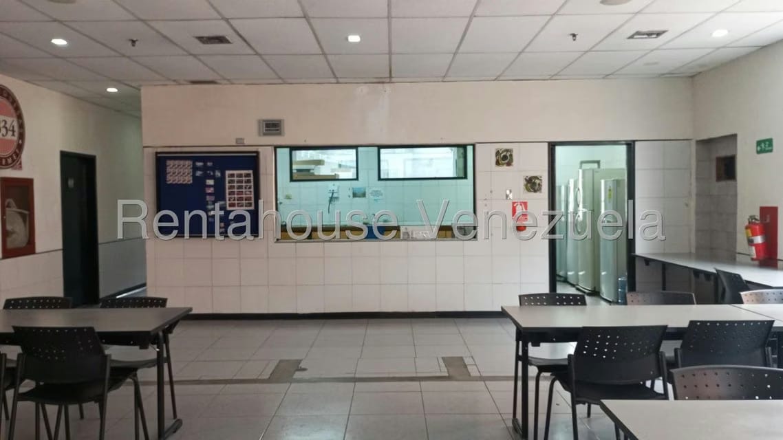 Comercial (Galpon - Deposito) en Alquiler en La Urbina, Distrito Metropolitano - 38