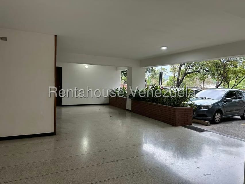 Apartamento (1 Nivel) en Venta en Chuao, Distrito Metropolitano - 11