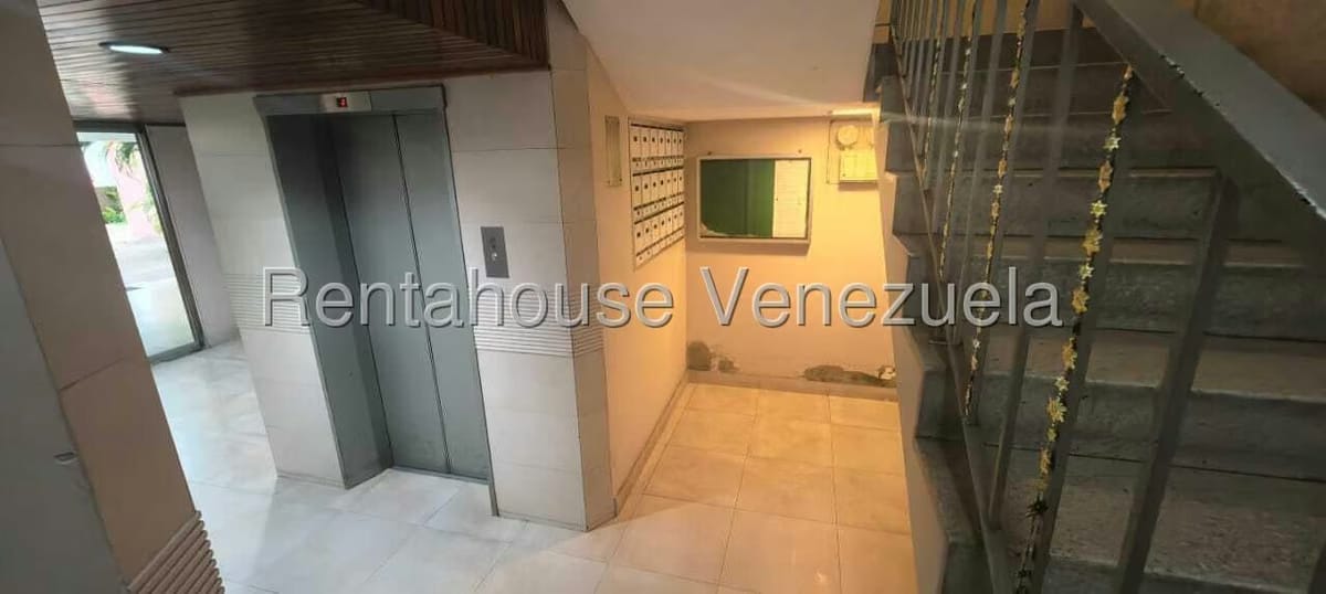 Apartamento (1 Nivel) en Venta en Chuao, Distrito Metropolitano - 22