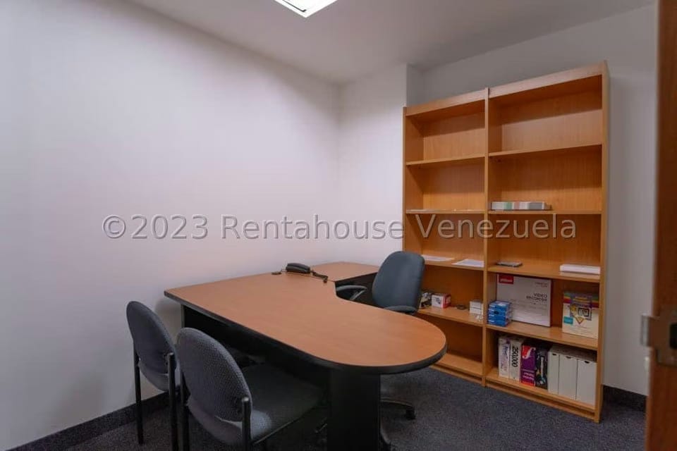 Comercial (Edificio) en Venta en Parroquia Altagracia, Distrito Metropolitano - 17