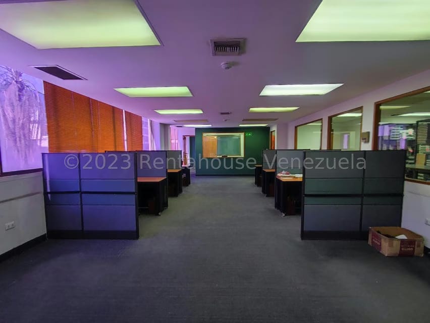 Comercial (Edificio) en Venta en Parroquia Altagracia, Distrito Metropolitano - 26
