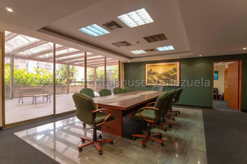 Comercial (Edificio) en Venta en Parroquia Altagracia, Distrito Metropolitano - 10