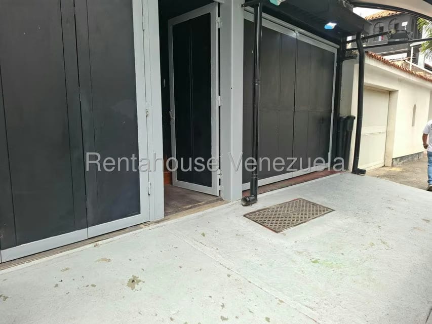 Apartamento (Duplex) en Alquiler en Santa Monica, Distrito Metropolitano
