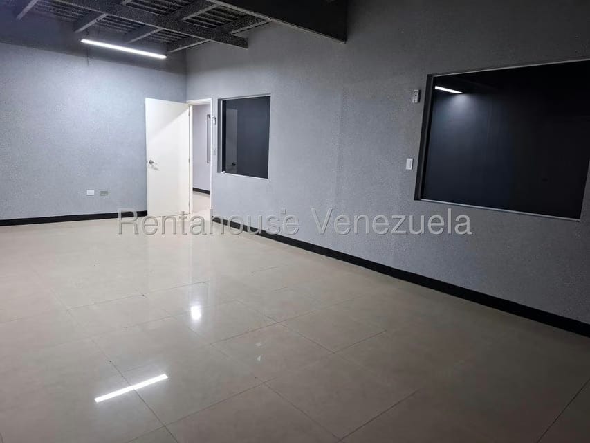 Apartamento (Duplex) en Alquiler en Santa Monica, Distrito Metropolitano - 5