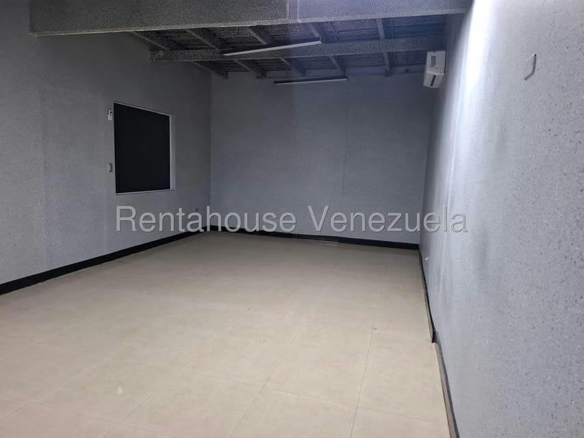 Apartamento (Duplex) en Alquiler en Santa Monica, Distrito Metropolitano - 8