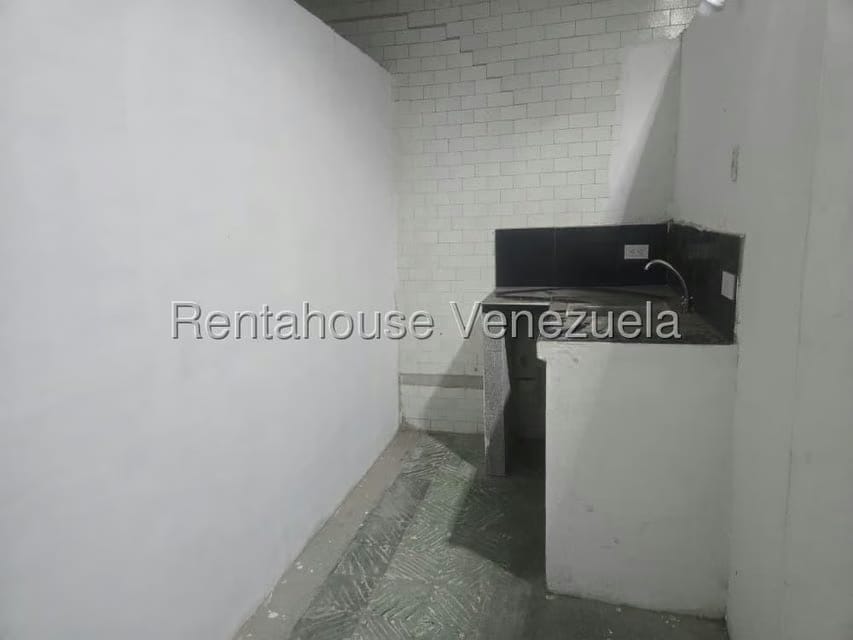 Anexo (1 Nivel) en Alquiler en Centro, Lara - 2