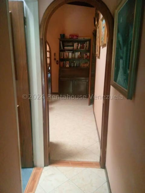 Casa (1 Nivel) en Venta en Santa Rosa de Charallave, Miranda - 12