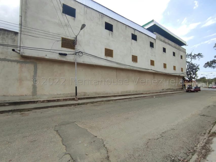 Comercial (Local Comercial) en Venta en Las Brisas, Aragua - 25