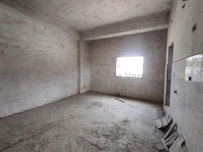 Comercial (Local Comercial) en Venta en Las Brisas, Aragua - 32