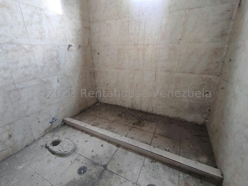 Comercial (Local Comercial) en Venta en Las Brisas, Aragua - 33