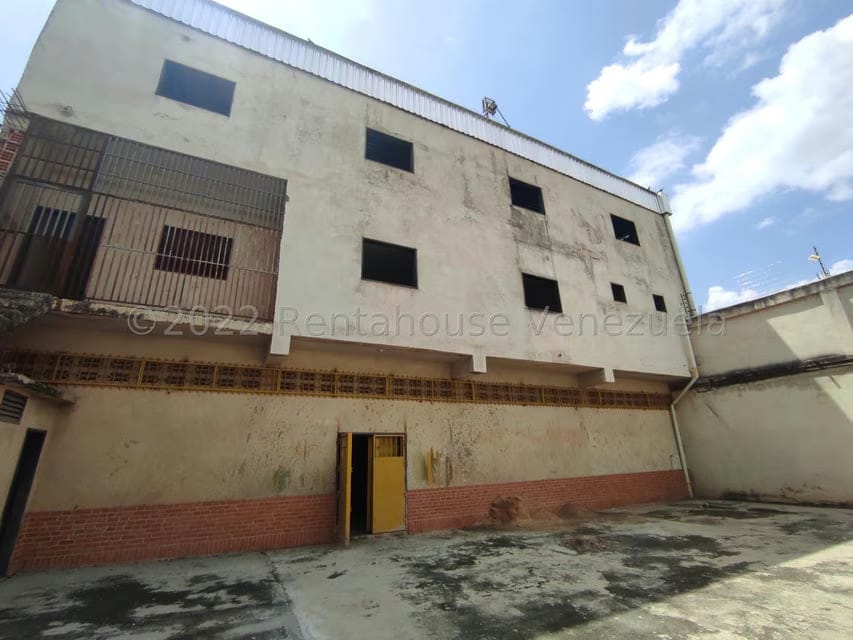 Comercial (Local Comercial) en Venta en Las Brisas, Aragua - 78