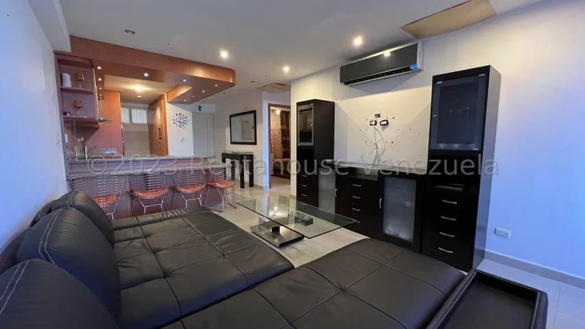 APARTAMENTO EN VENTA – YENNIEF ROJAS. COD23-18044 - 3