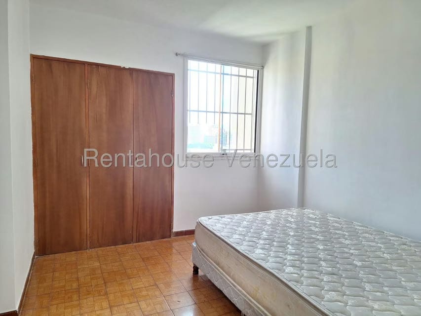 Apartamento (1 Nivel) en Alquiler en La Trigaleña, Carabobo - 10