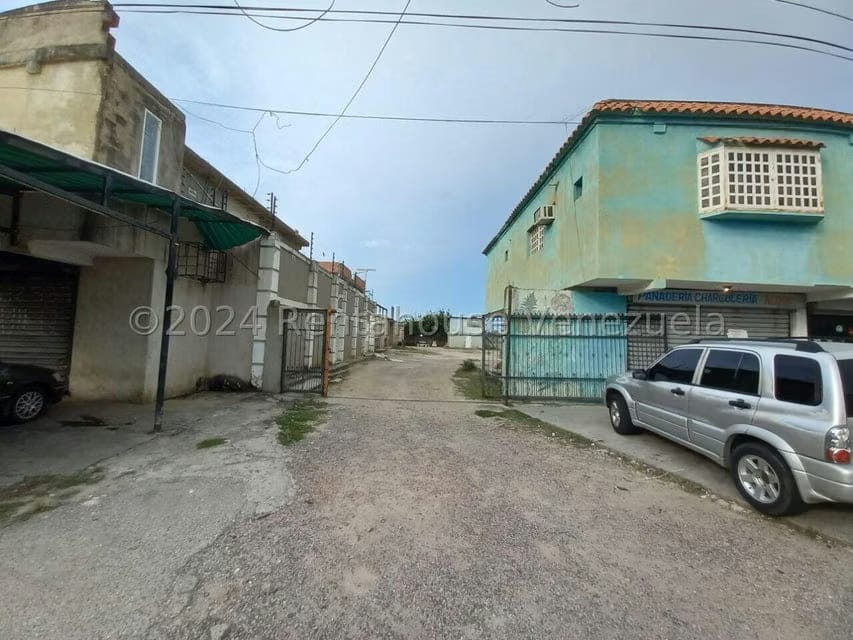 Comercial (Local Comercial) en Venta en Cristobal Colon, Zulia - 6