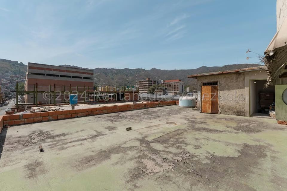 Comercial (Local Comercial) en Venta en Cementerio, Distrito Metropolitano - 25