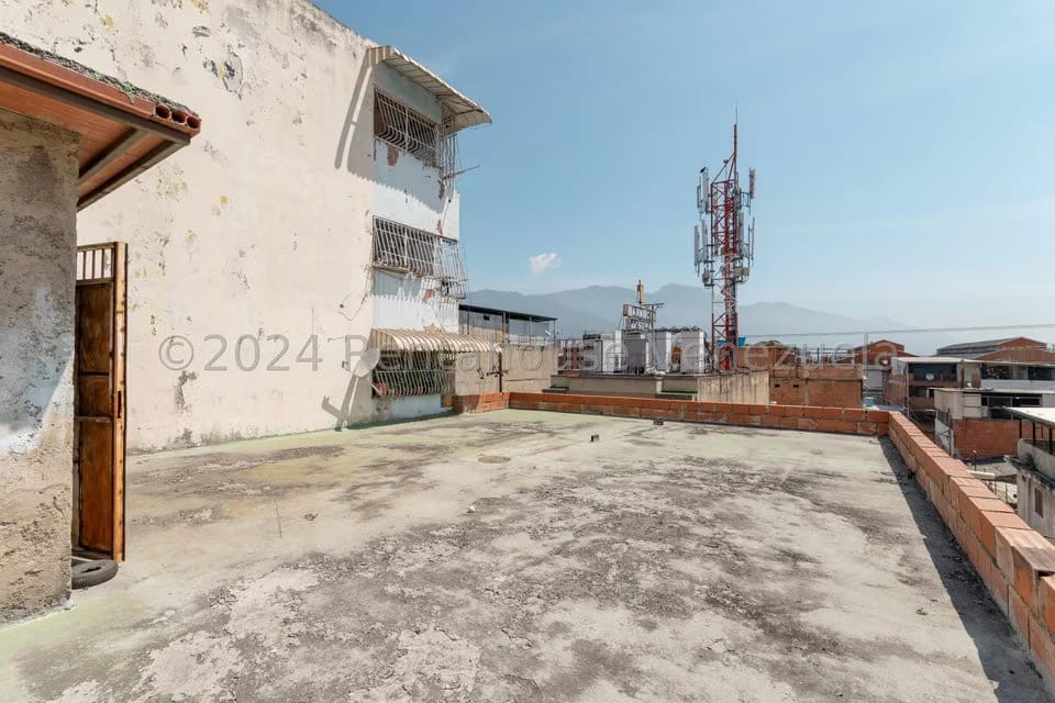 Comercial (Local Comercial) en Venta en Cementerio, Distrito Metropolitano - 27