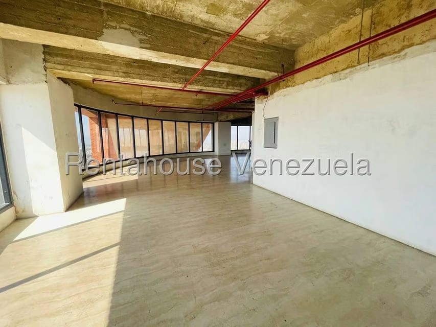 Comercial (Local Comercial) en Alquiler en Avenida Bolivar, Aragua - 8
