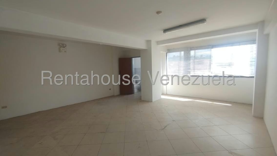 Comercial (Oficina) en Alquiler en Municipio Guaicaipuro, Miranda - 5