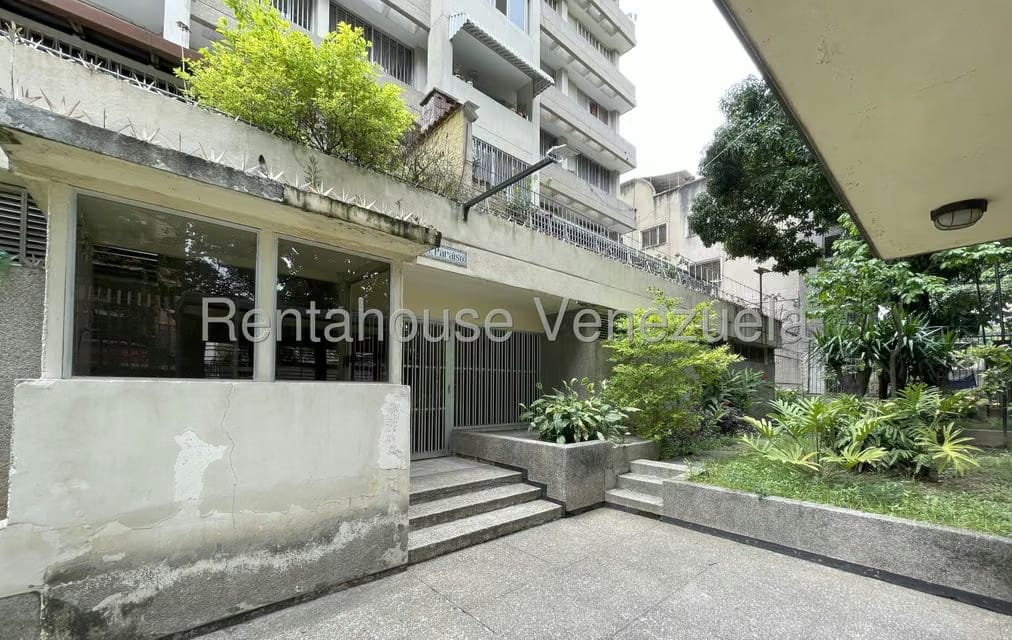 Apartamento (1 Nivel) en Venta en San Bernardino, Distrito Metropolitano - 2