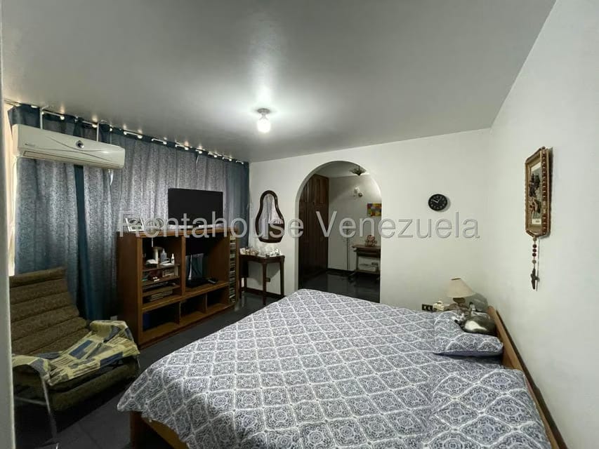 Apartamento (1 Nivel) en Venta en San Bernardino, Distrito Metropolitano - 14