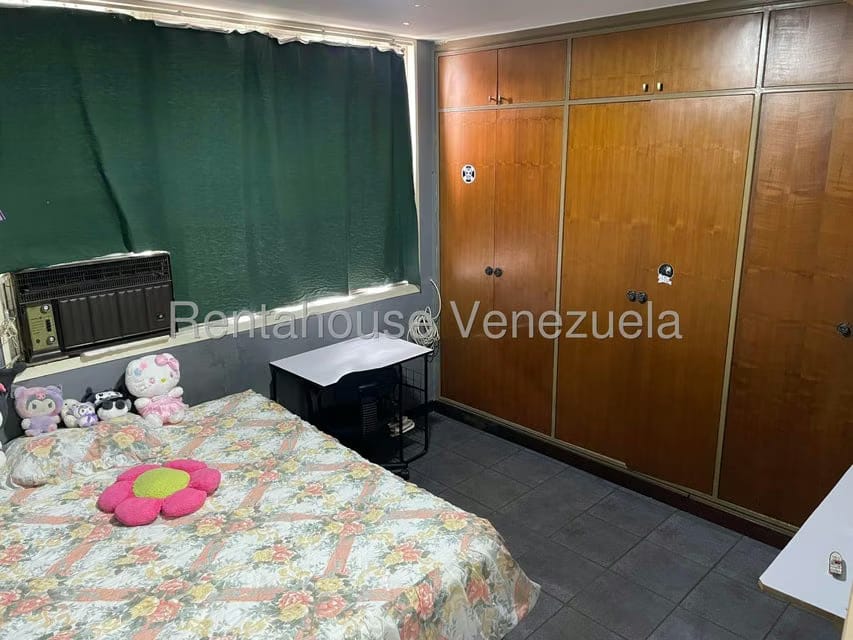 Apartamento (1 Nivel) en Venta en San Bernardino, Distrito Metropolitano - 22