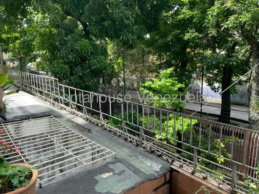 Apartamento (1 Nivel) en Venta en San Bernardino, Distrito Metropolitano - 30