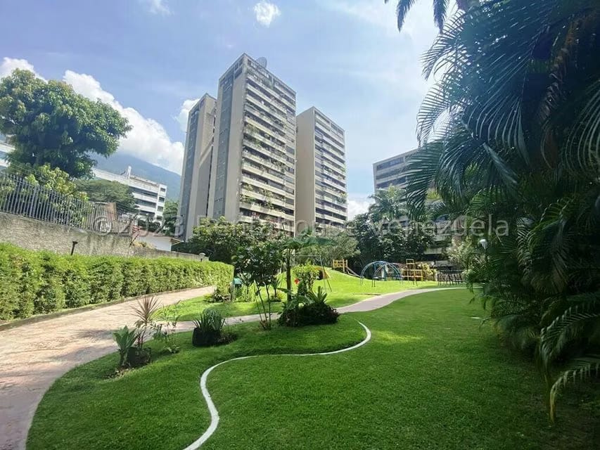 Apartamento (1 Nivel) en Alquiler en Santa Eduvigis, Distrito Metropolitano
