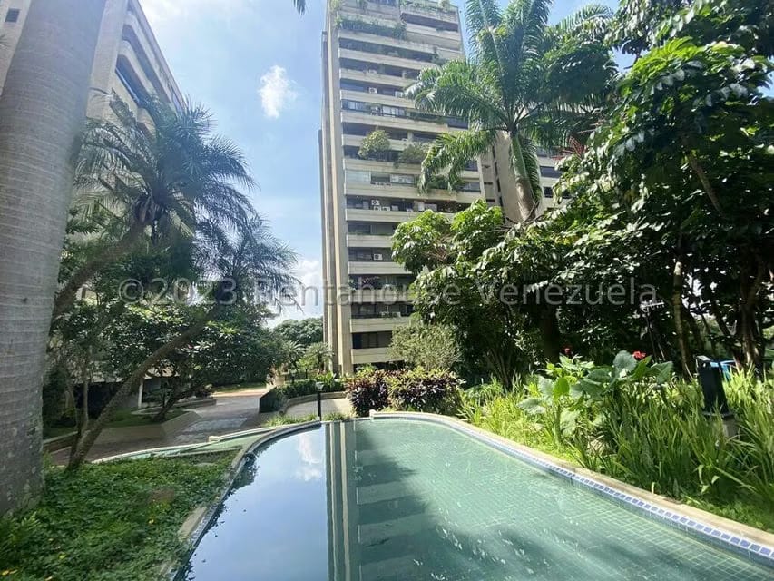 Apartamento (1 Nivel) en Alquiler en Santa Eduvigis, Distrito Metropolitano - 40