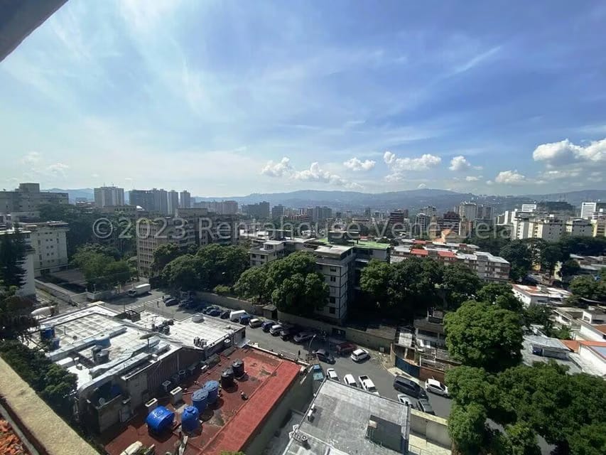 Apartamento (1 Nivel) en Alquiler en Santa Eduvigis, Distrito Metropolitano - 10