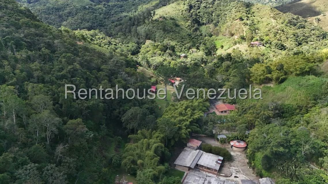 Terreno (Finca) en Venta en El Hatillo, Distrito Metropolitano - 3