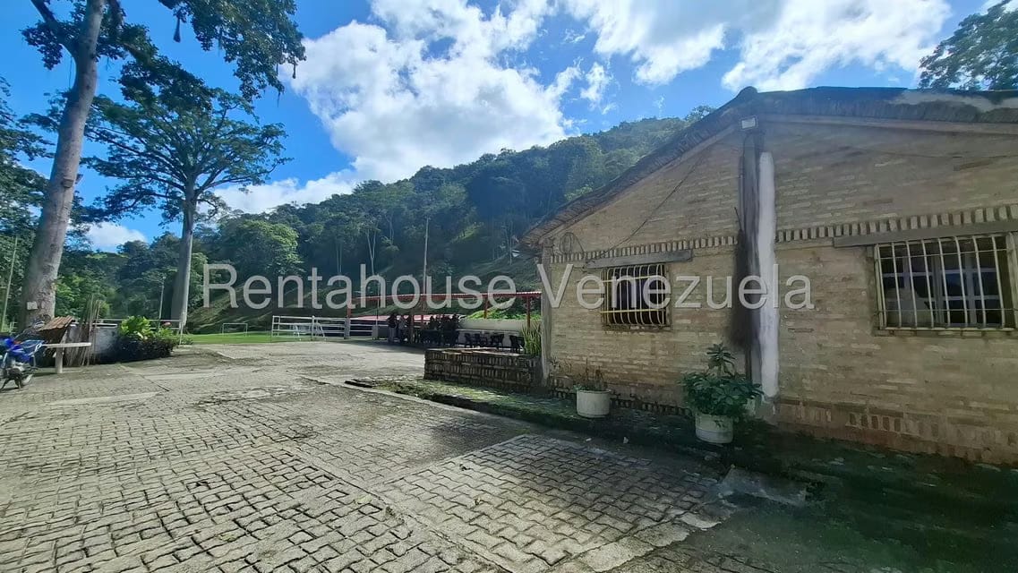 Terreno (Finca) en Venta en El Hatillo, Distrito Metropolitano - 32