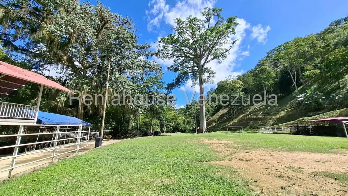 Terreno (Finca) en Venta en El Hatillo, Distrito Metropolitano - 10