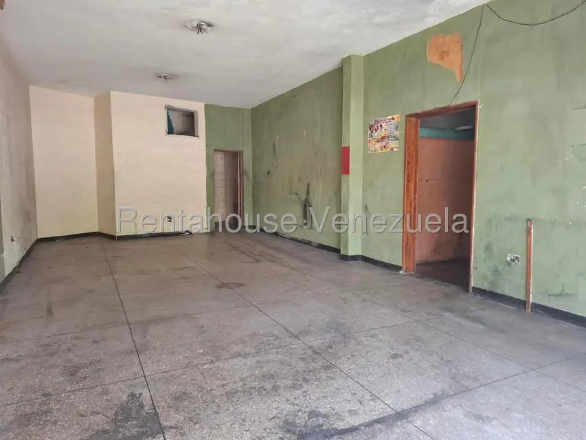 Casa (1 Nivel) en Venta en Parroquia Catedral, Lara - 11