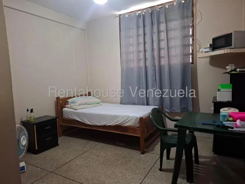 Casa (1 Nivel) en Venta en Parroquia Catedral, Lara - 18