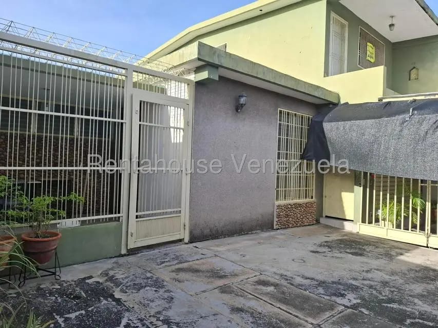 Casa (1 Nivel) en Venta en Parroquia Catedral, Lara - 3