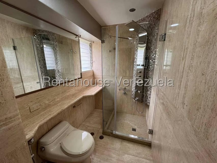Apartamento (1 Nivel) en Venta en Los Naranjos del Cafetal, Distrito Metropolitano - 19